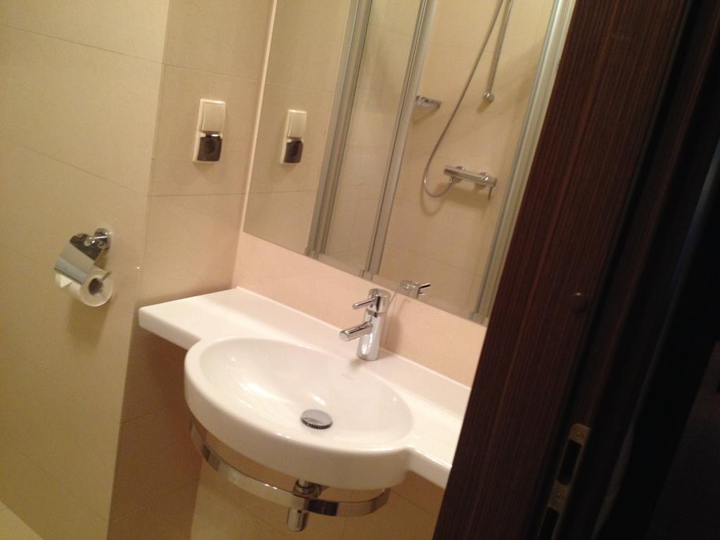 Apartament Delux W Hotelu Diva - Kolobrzeg Kołobrzeg Quarto foto